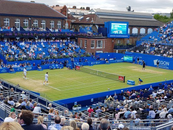 クイーンズ・クラブ